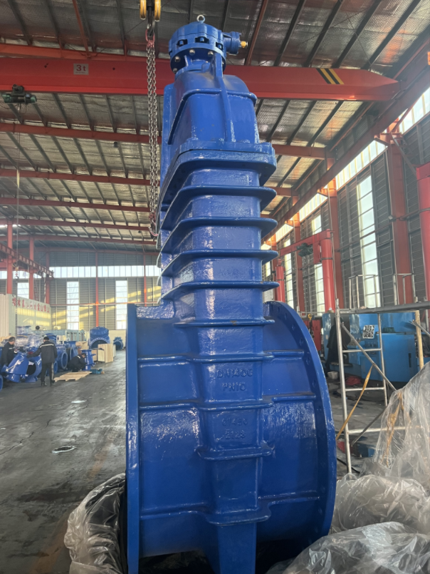 Understanding the Working Principle and Advantages of Large Diameter Soft Seal Gate Valve